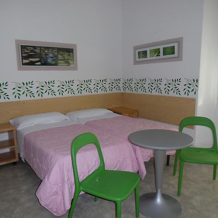 Hotel Bel Sito Генуа Екстериор снимка
