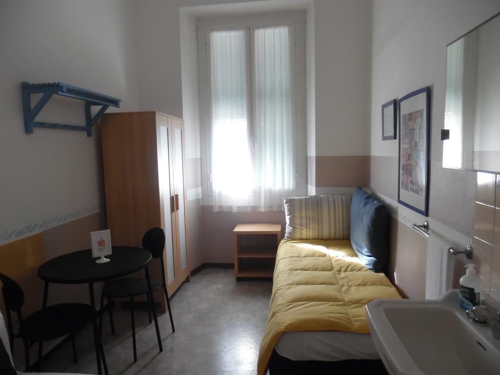 Hotel Bel Sito Генуа Екстериор снимка